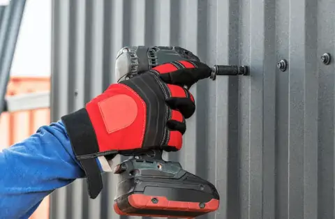 Travaux de zinguerie - Saint-Geniès